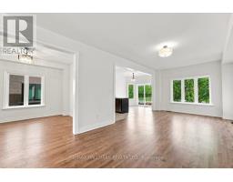 310 Miller Park Avenue, Bradford West Gwillimbury, ON L3Z0X8 Photo 12