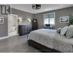 224 Lakeshore Road E, Oro Medonte, ON L0L2E0 Photo 15