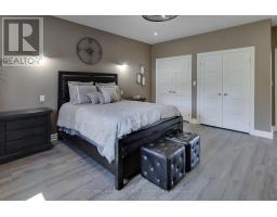224 Lakeshore Road E, Oro Medonte, ON L0L2E0 Photo 16