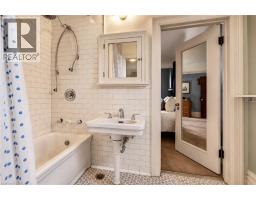 Foyer - 5 Undercliffe Avenue, Hamilton, ON L8P3G9 Photo 28