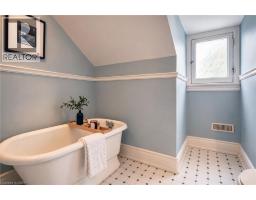 5 Undercliffe Avenue, Hamilton, ON L8P3G9 Photo 39
