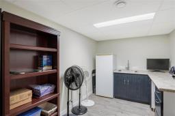 27 Finchfield Court, Winnipeg, MB R3Y0V2 Photo 41