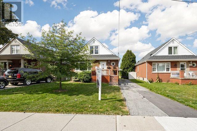 Photo of 357 East 17th Street