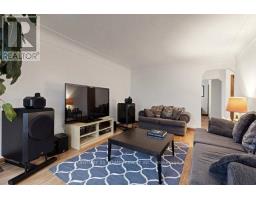 357 East 17th Street, Hamilton, ON L9A4N1 Photo 9