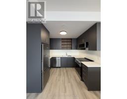 Bathroom - 208 Ellis Avenue, St  Catharines, ON L2P0H2 Photo 8