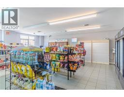 1506 Loch Lomond Road, photo 6