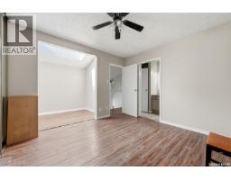5056 10th Avenue, Regina, SK S4T7P4 Photo 28