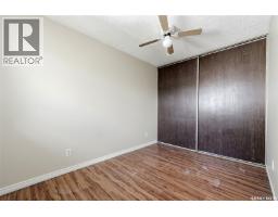 5056 10th Avenue, Regina, SK S4T7P4 Photo 32