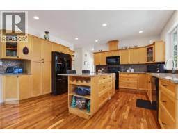 3192 Gibbins Rd, Duncan, BC V9L1G8 Photo 13