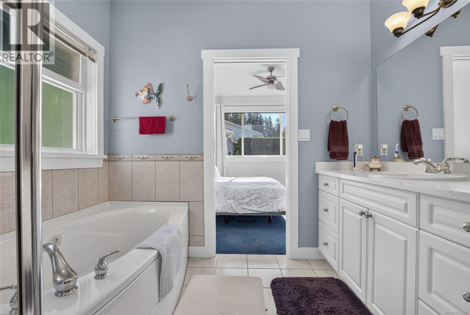 3192 Gibbins Rd - Image 29