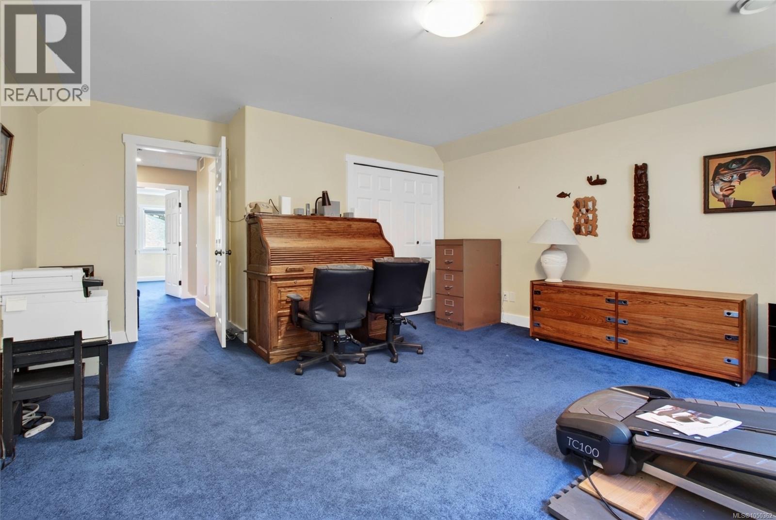 3192 Gibbins Rd - Image 39