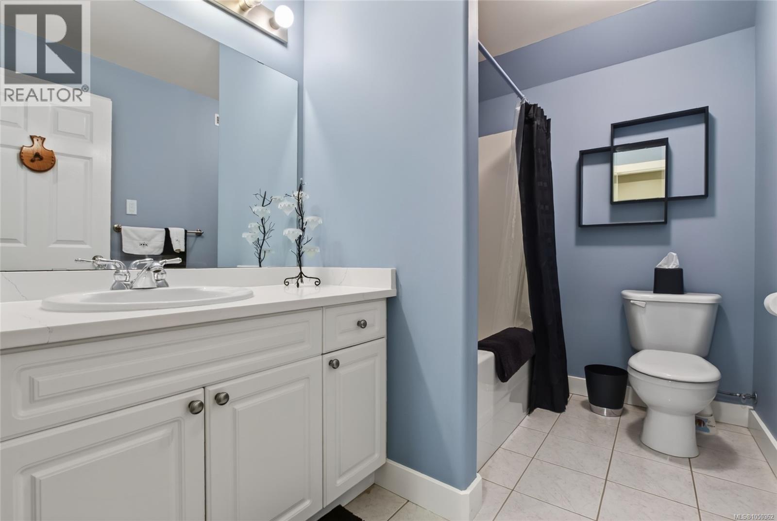 3192 Gibbins Rd - 44
