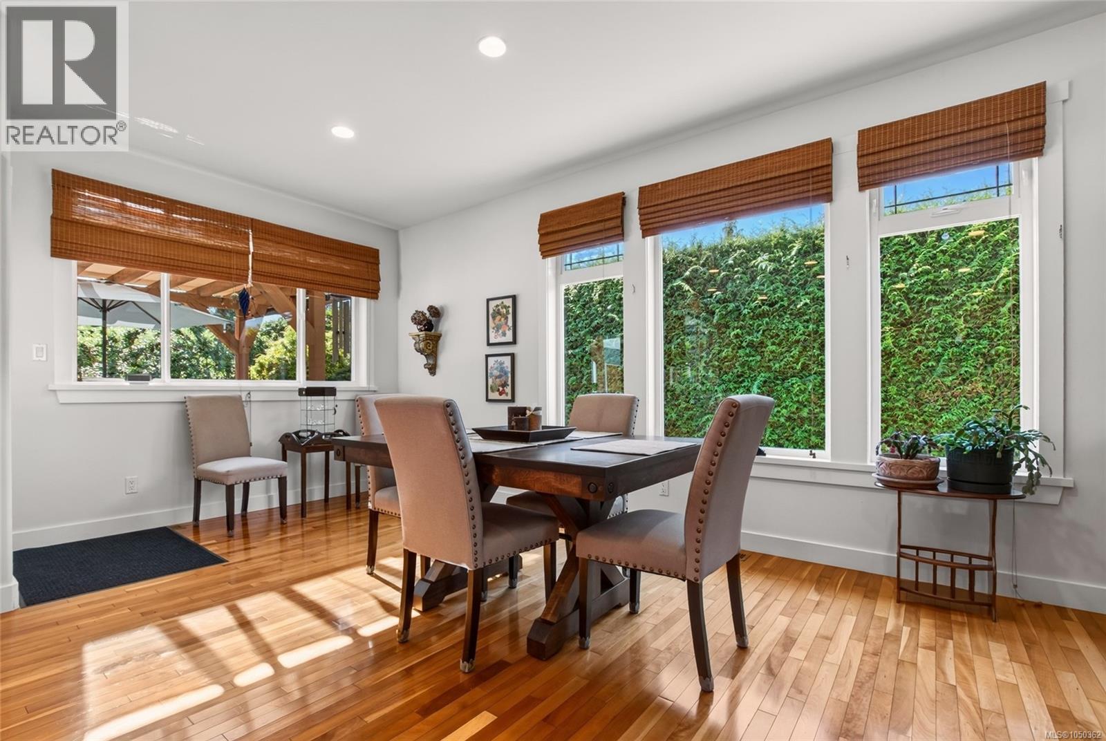 3192 Gibbins Rd - Image 15