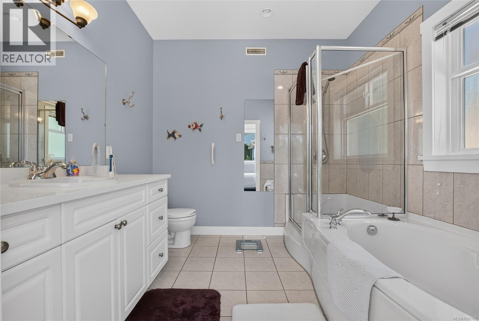 3192 Gibbins Rd - 32