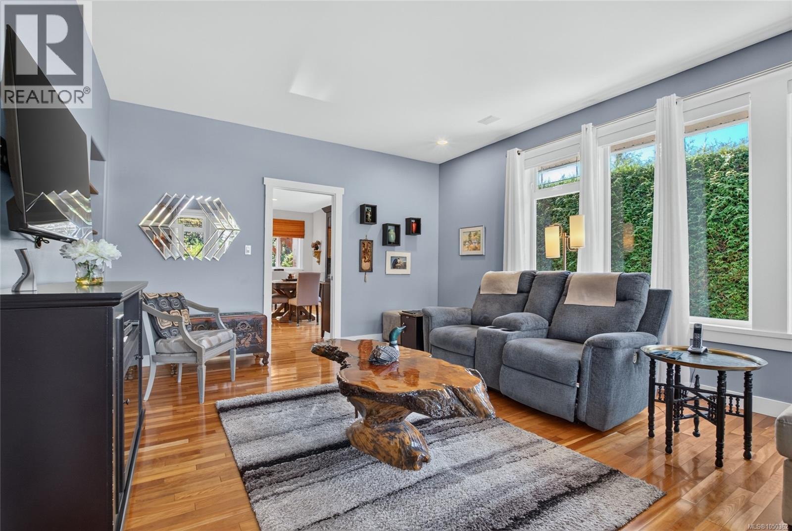3192 Gibbins Rd - Image 21