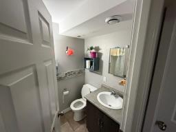 432 Regent Avenue E, Winnipeg, MB R2C0C7 Photo 20