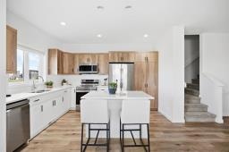 83 Bell Gardens Cove, Winnipeg, MB R3Y0R6 Photo 9