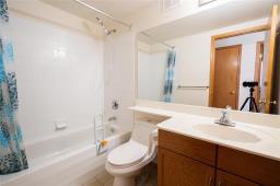 100 Shore Street, Winnipeg, MB R3T0M2 Photo 12