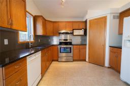 100 Shore Street, Winnipeg, MB R3T0M2 Photo 14