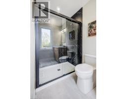 210 Heritage Drive Unit# 2-upper Unit (the Grove), Kitchener, ON N2B0B5 Photo 17
