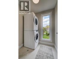 210 Heritage Drive Unit# 2-upper Unit (the Grove), Kitchener, ON N2B0B5 Photo 10
