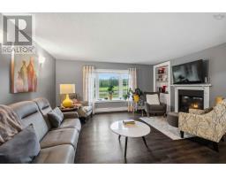 Family room - 809 Cleveland Road, Windermere, NS B0P1E0 Photo 7