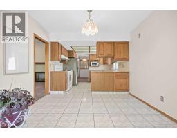 109 Shawnee Rise Sw, Calgary, AB T2Y2S1 Photo 12