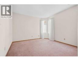 109 Shawnee Rise Sw, Calgary, AB T2Y2S1 Photo 25