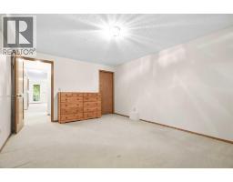 109 Shawnee Rise Sw, Calgary, AB T2Y2S1 Photo 28