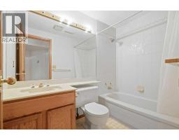 109 Shawnee Rise Sw, Calgary, AB T2Y2S1 Photo 29