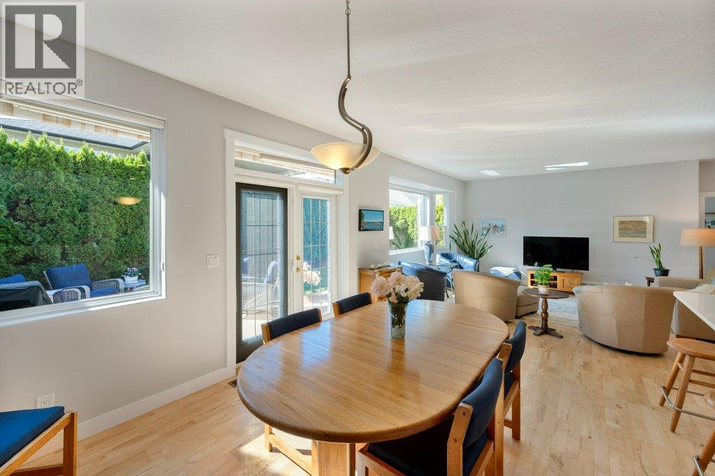 6960 CHARDONNAY Place - Image 21