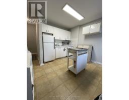 173 Lappin Avenue E, Toronto, ON M6H7Y7 Photo 12