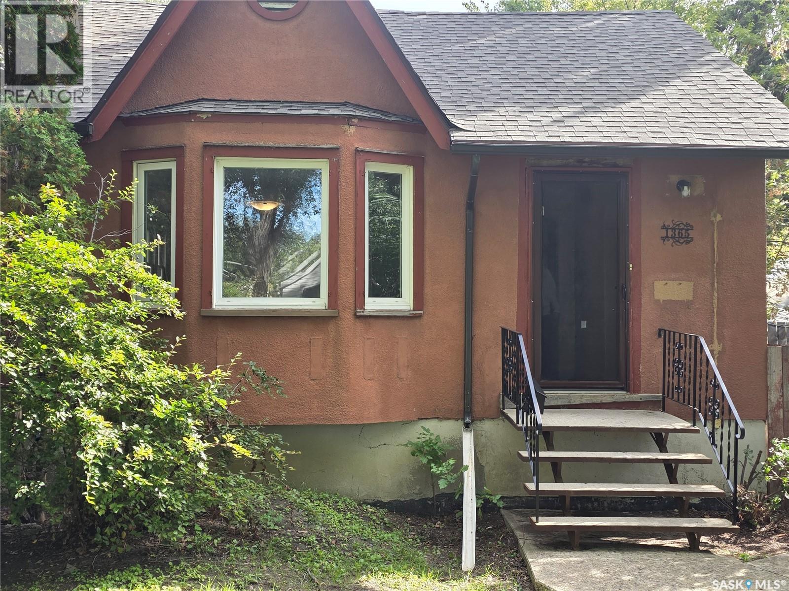 1365 PRINCESS STREET - 1