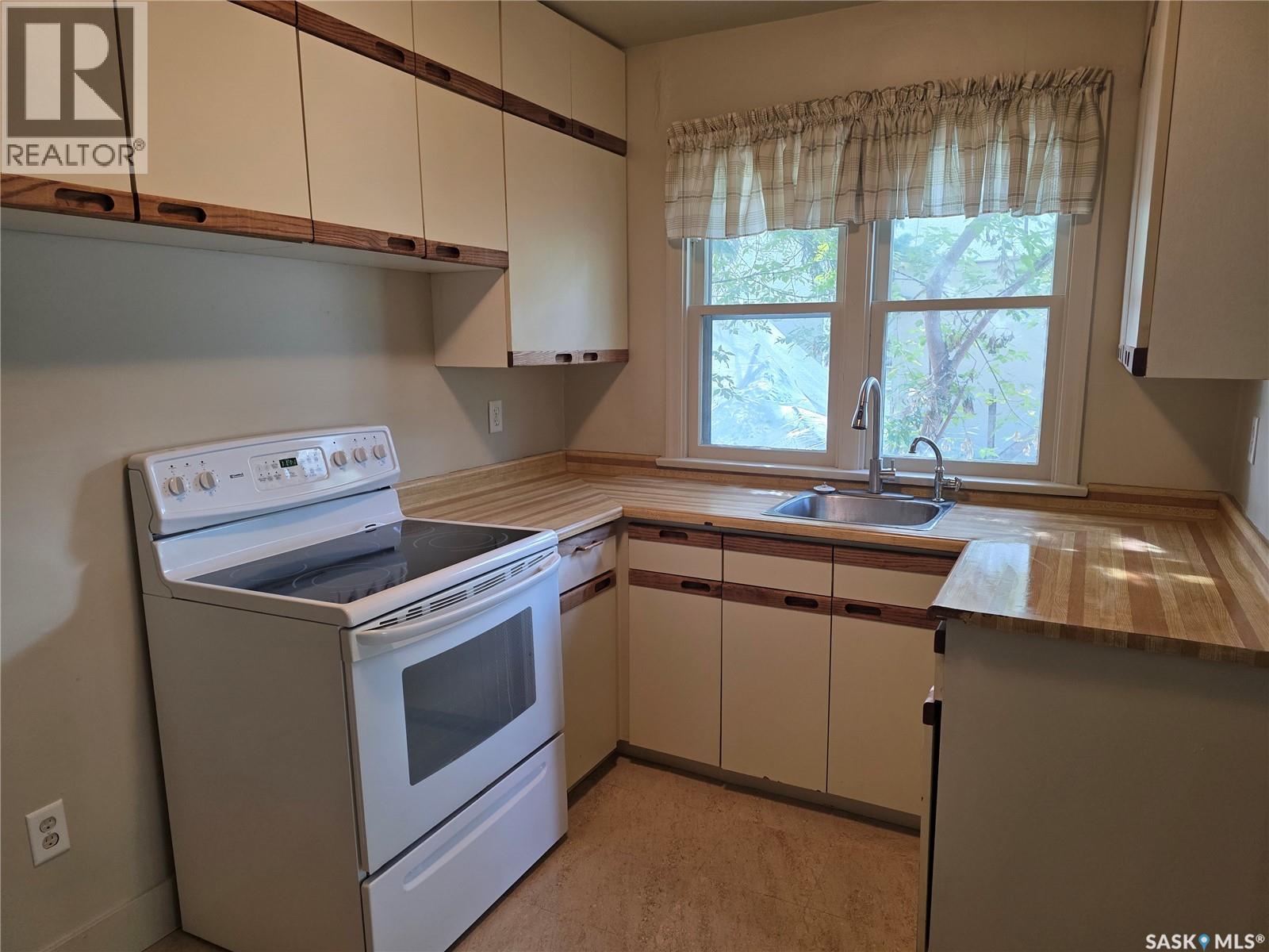 1365 PRINCESS STREET, Regina — photo 9