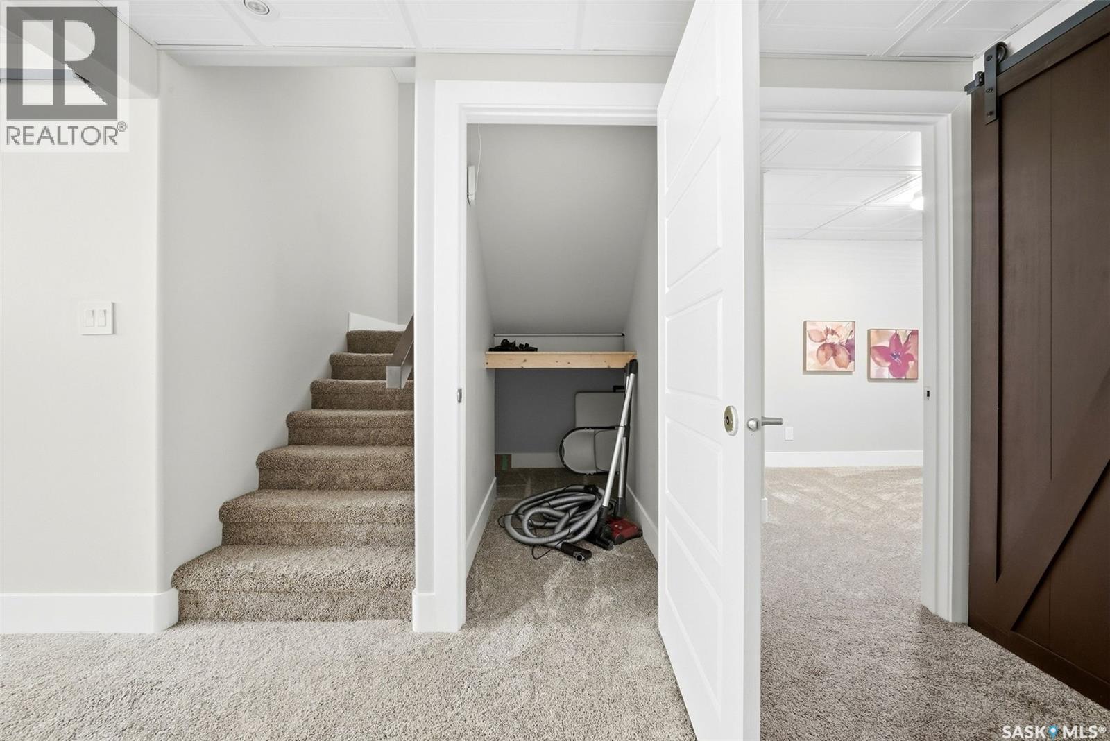 3802 Goldfinch WAY - 45