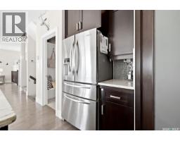 Laundry room - 3802 Goldfinch Way, Regina, SK S4V1S4 Photo 17