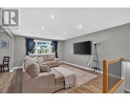 Foyer - 27788 Havelock Street, Adelaide Metcalfe, ON N0M2B0 Photo 8