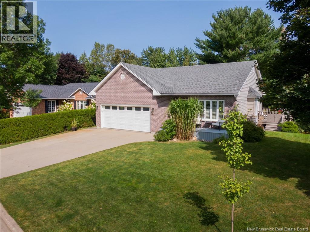 43 Ridgewell Place, Fredericton, New Brunswick, E3B6J9, Fredericton, New Brunswick — photo 2 of 5