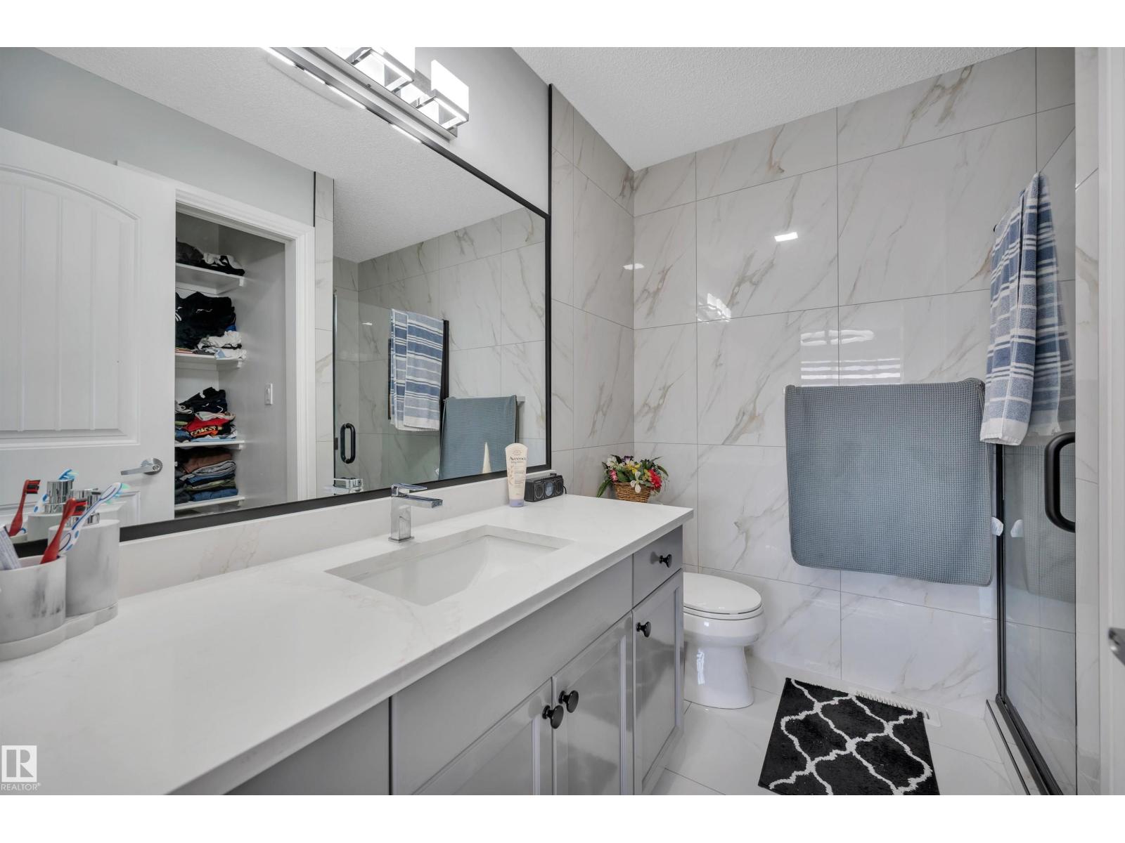 2823 22 AV NW - 29
