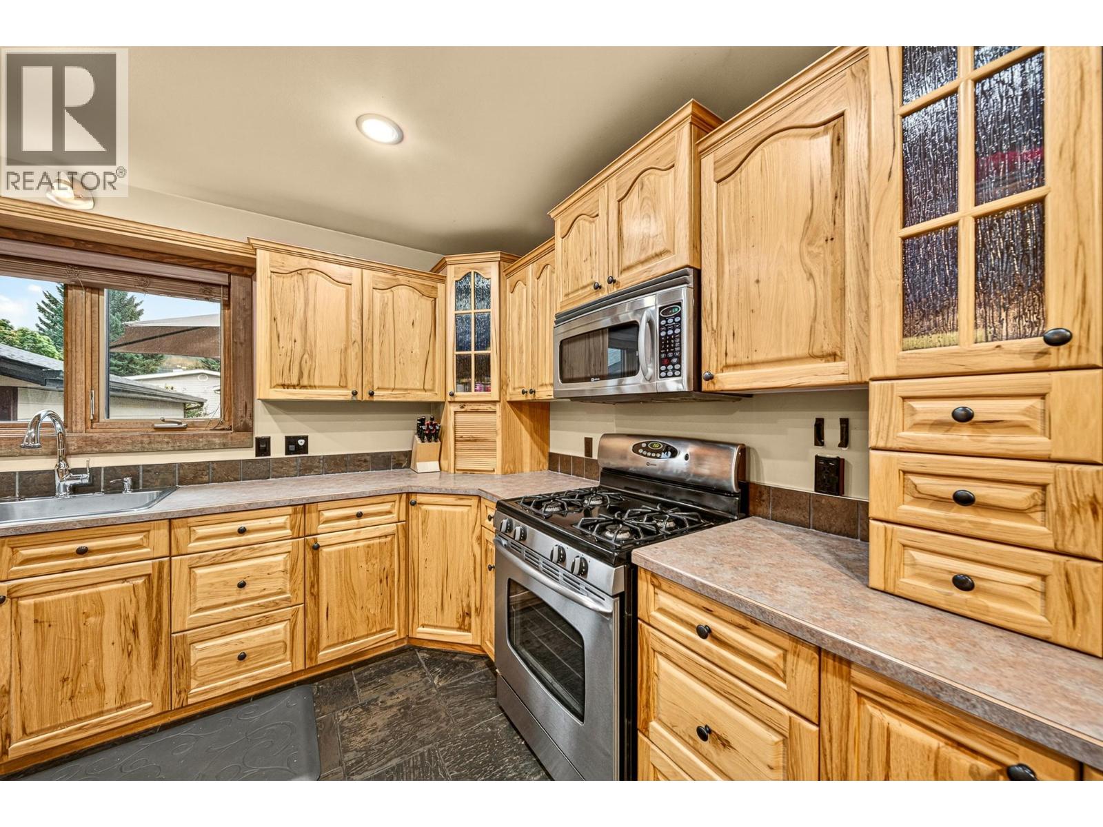 1322 11th Avenue - Image 23
