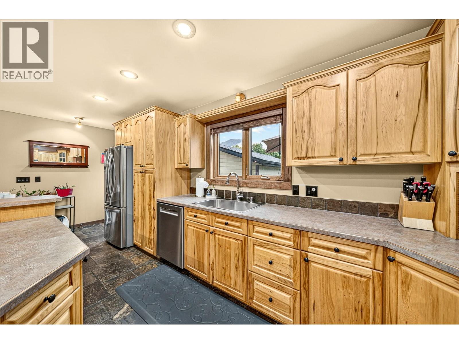 1322 11th Avenue - 22