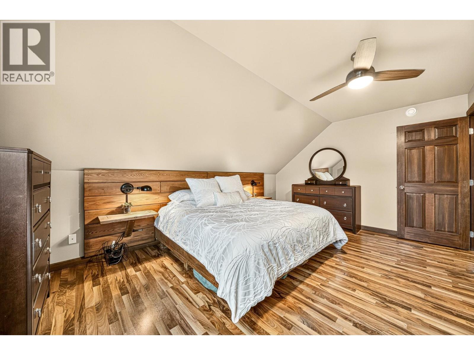1322 11th Avenue - 36