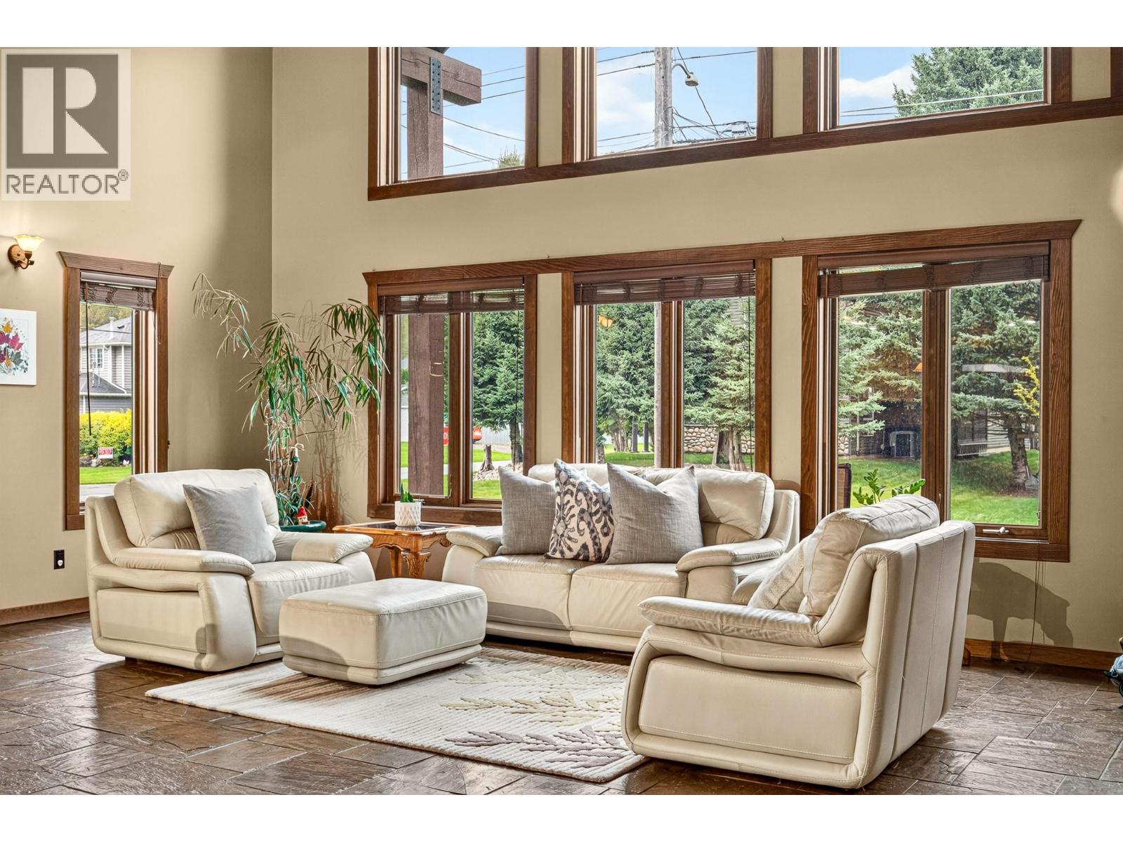 1322 11th Avenue - Image 9