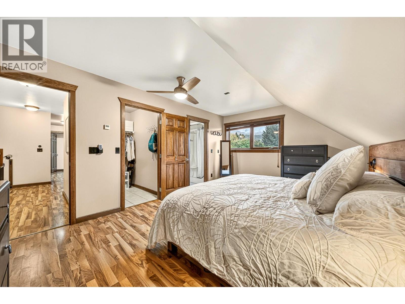 1322 11th Avenue - 34
