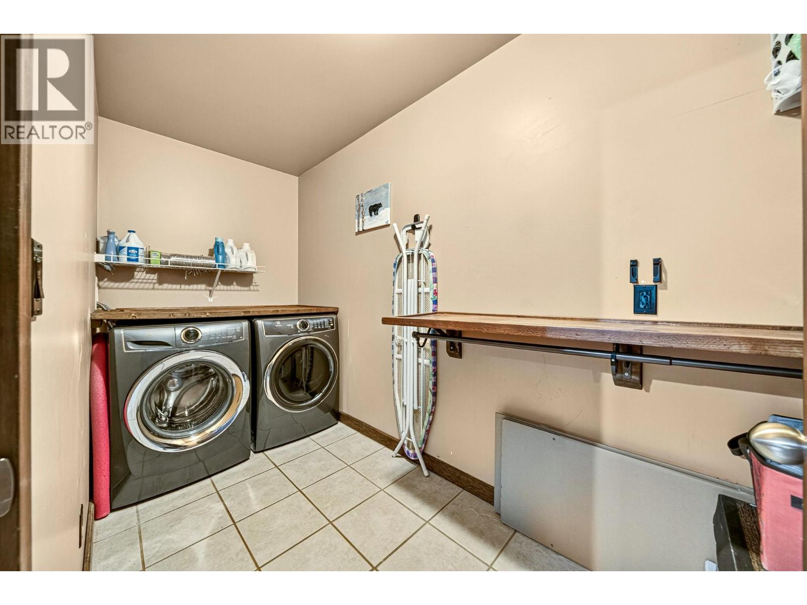 1322 11th Avenue - Image 53