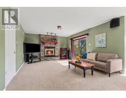88 Constance Lake Road, Ottawa, ON K2K1X7 Photo 13