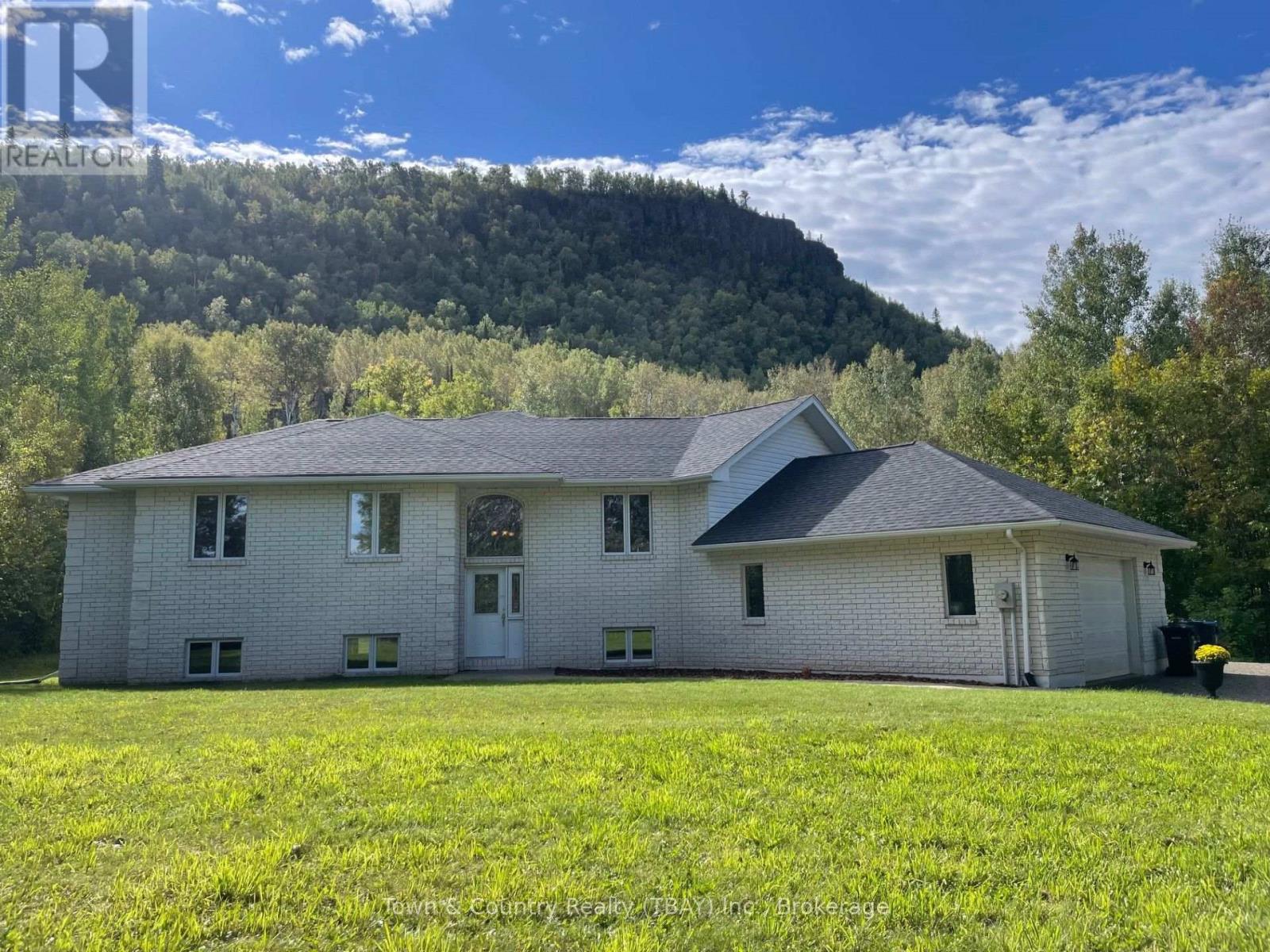 Property for sale at 1990 LOCH LOMOND ROAD