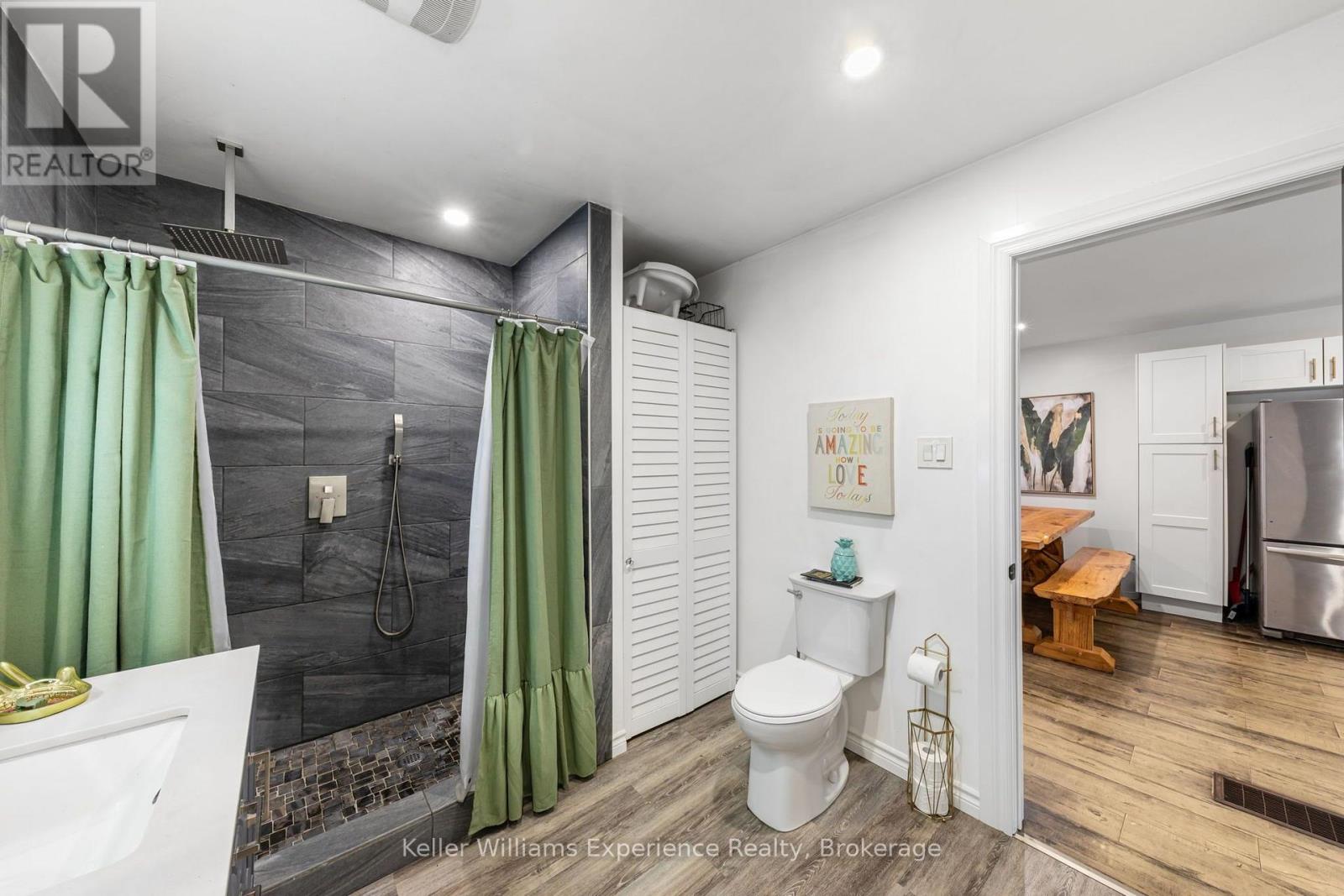 5691 PENETANGUISHENE ROAD - 23