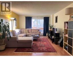 305, 1033 15 Avenue SW - photo 1