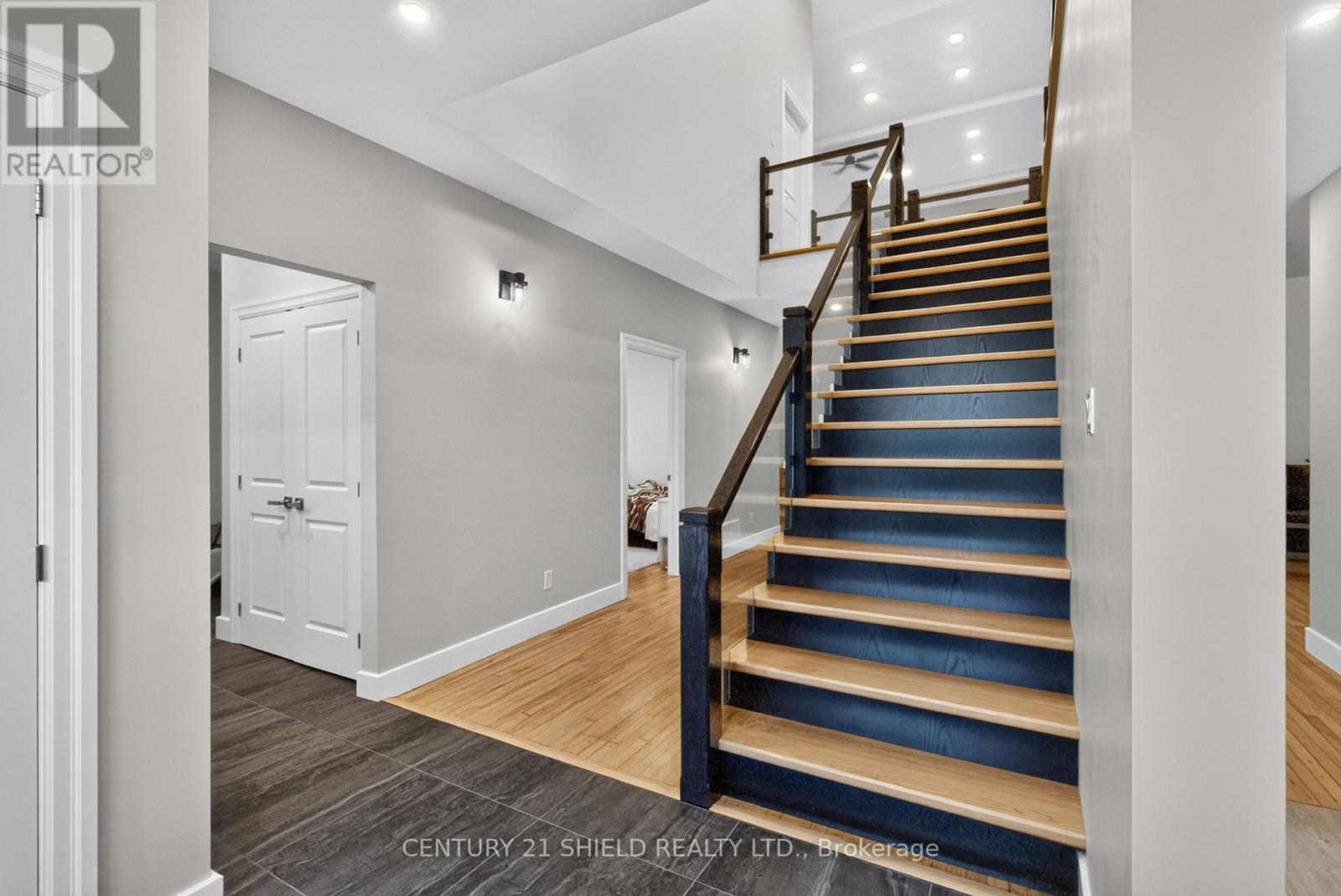 12 Maple Street, South Glengarry, Ontario, K0C1N0, South Glengarry, Ontario — photo 5 of 5